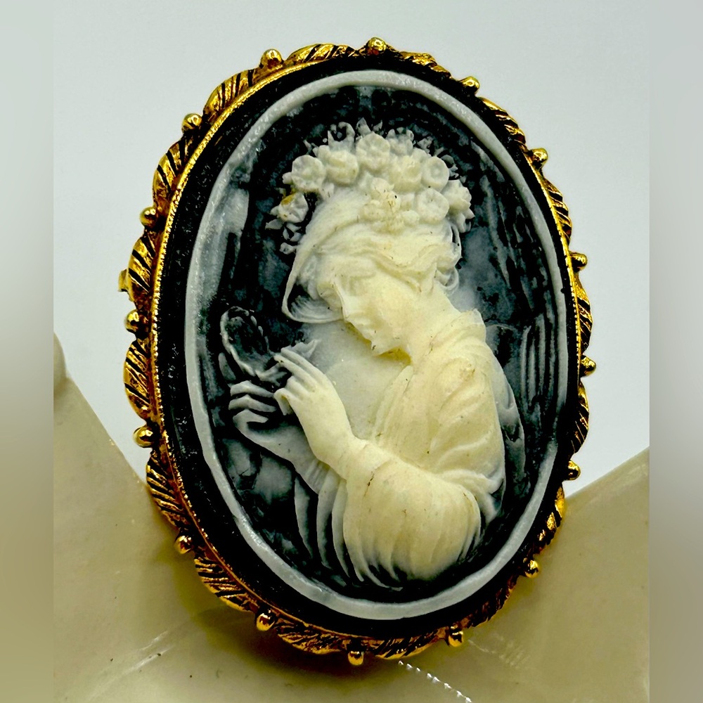 Vintage black ghostly woman cameo brooch goth witchy vibes haunted Halloween